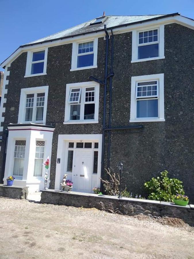 Hotel Craig-Y-Mor Criccieth Esterno foto