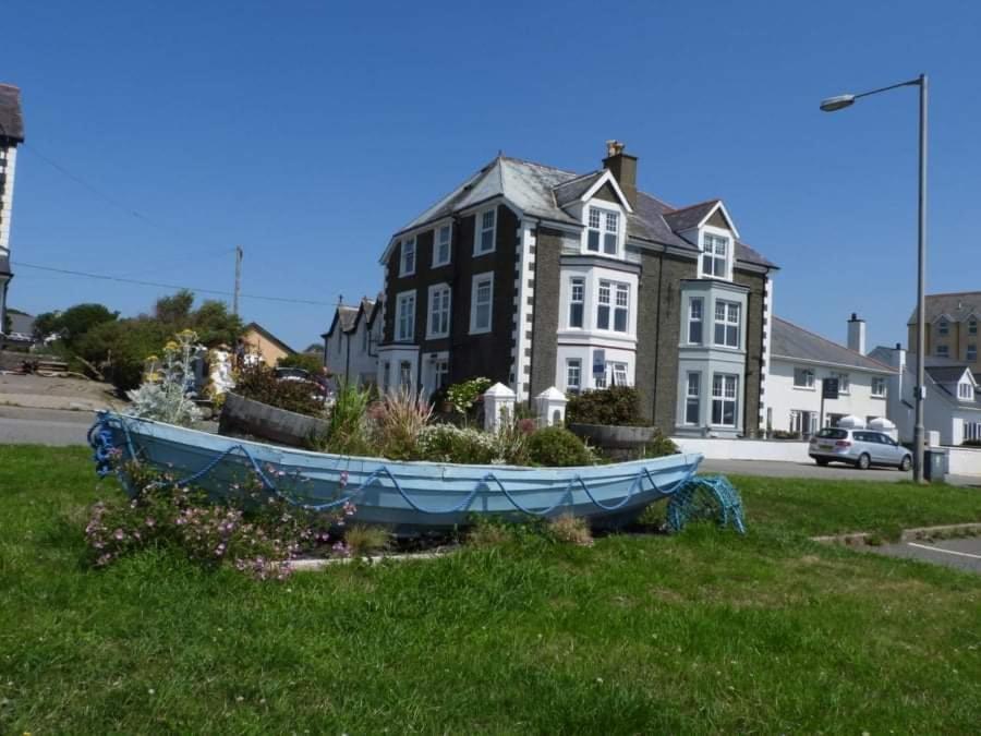 Hotel Craig-Y-Mor Criccieth Esterno foto