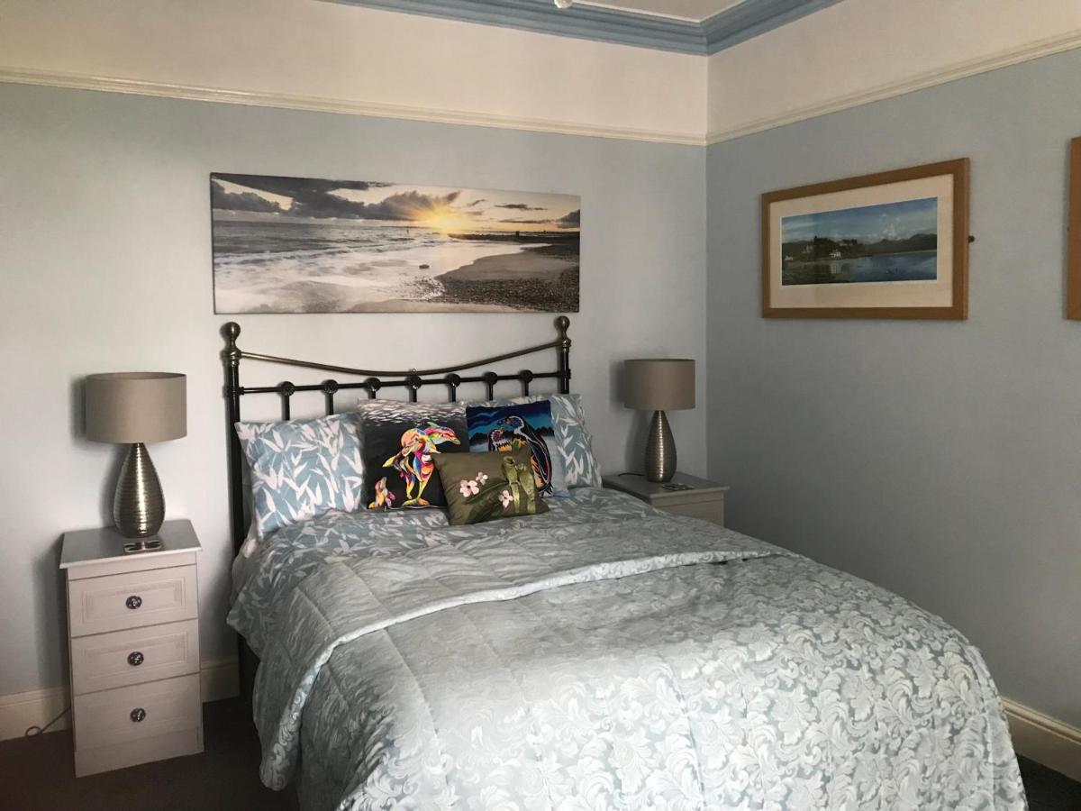 Hotel Craig-Y-Mor Criccieth Esterno foto